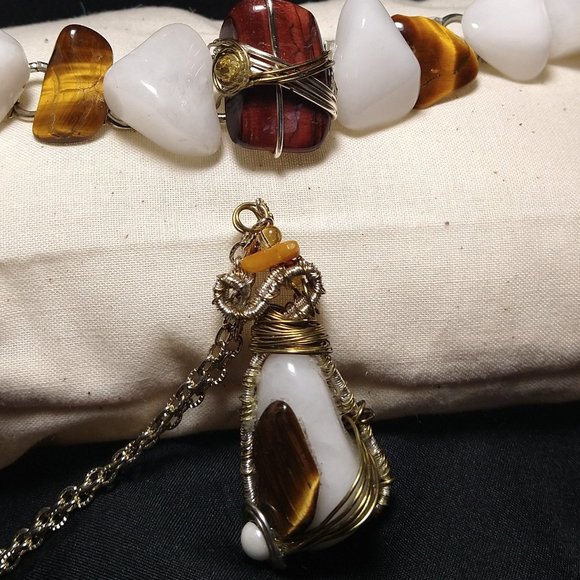 CCLHMHLLC Wire Wrapped Jewellery Designs - Picture 3 of 4